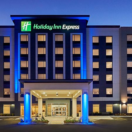 Holiday Inn Express - Sarnia - Point Edward By Ihg Buitenkant foto